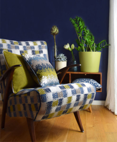 Moderne Ausgefallene Polsterstoffe Für Einen Sessel Zum Neu Beziehen Und Polstern Polsterei Wieder Meisterwerkstatt Moderne Ausgefallene Polsterstoffe Für Einen Sessel Zum Neu Beziehen Und Polstern Polsterei Wieder Meisterwerkstatt