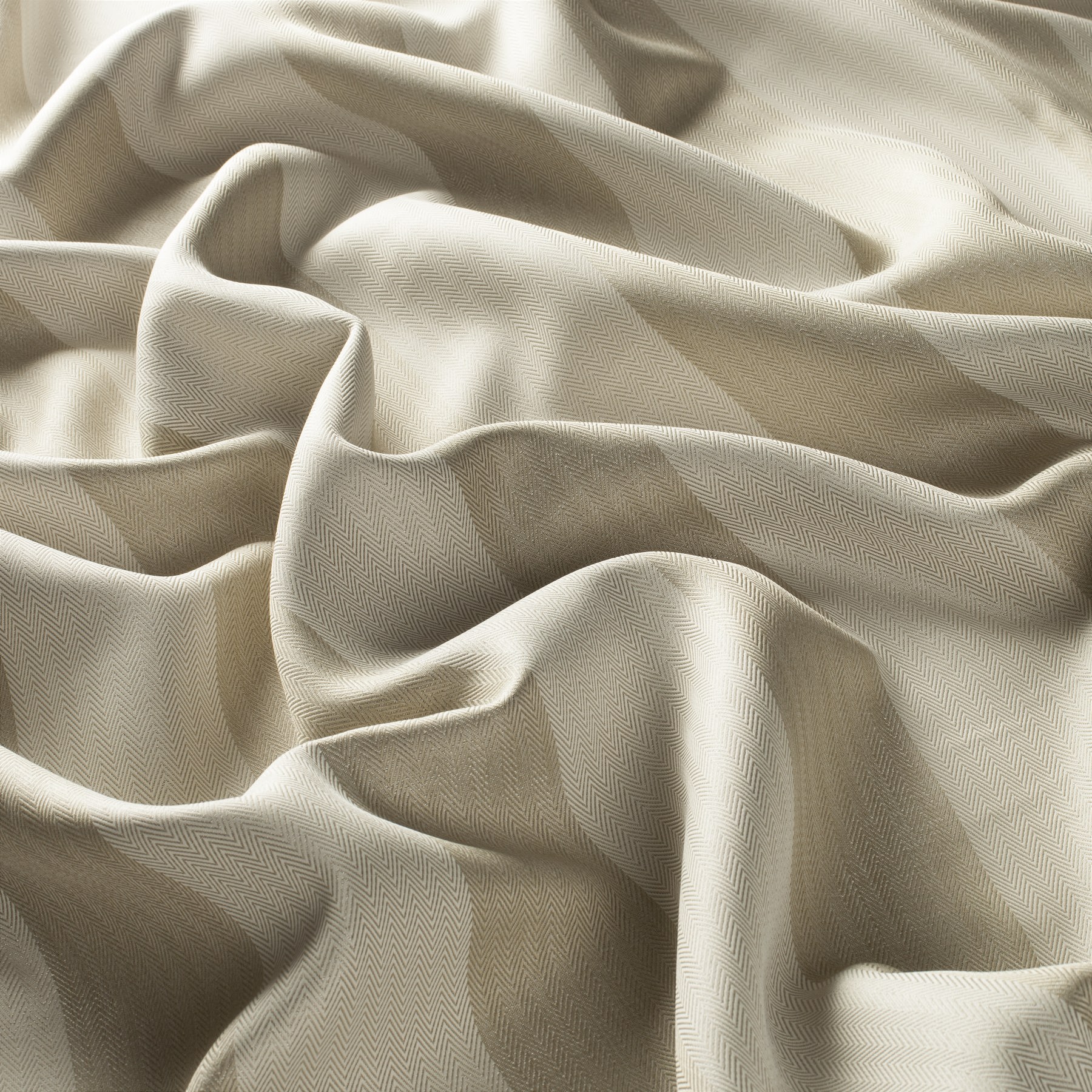 3 9748 072 Nightline Jab Vorhangstoff Meterware Gestreift Beige 3 9748 072 Nightline Jab Vorhangstoff Meterware Gestreift Beige