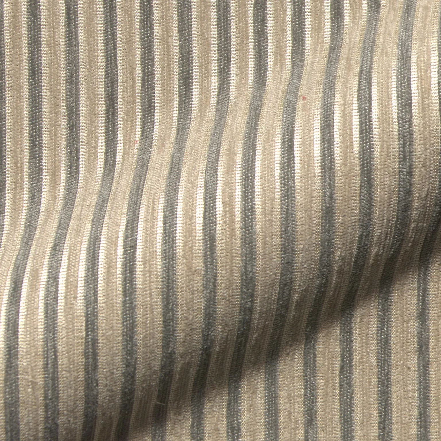 Farum 931 Hoepke Q2 Classique Moebelstoff Gestreift Beige Grau Farum 931 Hoepke Q2 Classique Moebelstoff Gestreift Beige Grau