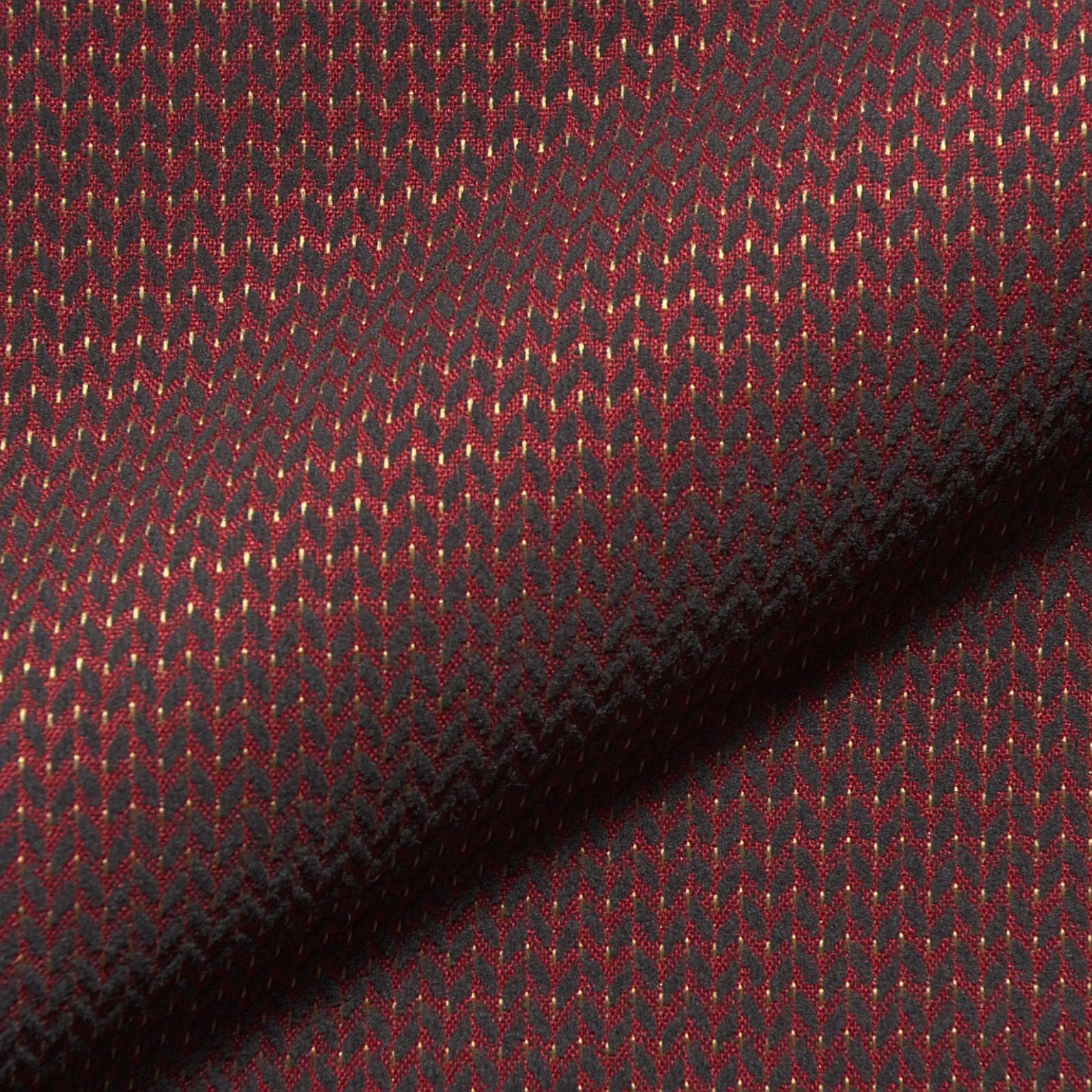 Reit 8426 Hoepke Best Pattern Vol. 2 Moebelstoff Gemustert Rot Reit 8426 Hoepke Best Pattern Vol. 2 Moebelstoff Gemustert Rot