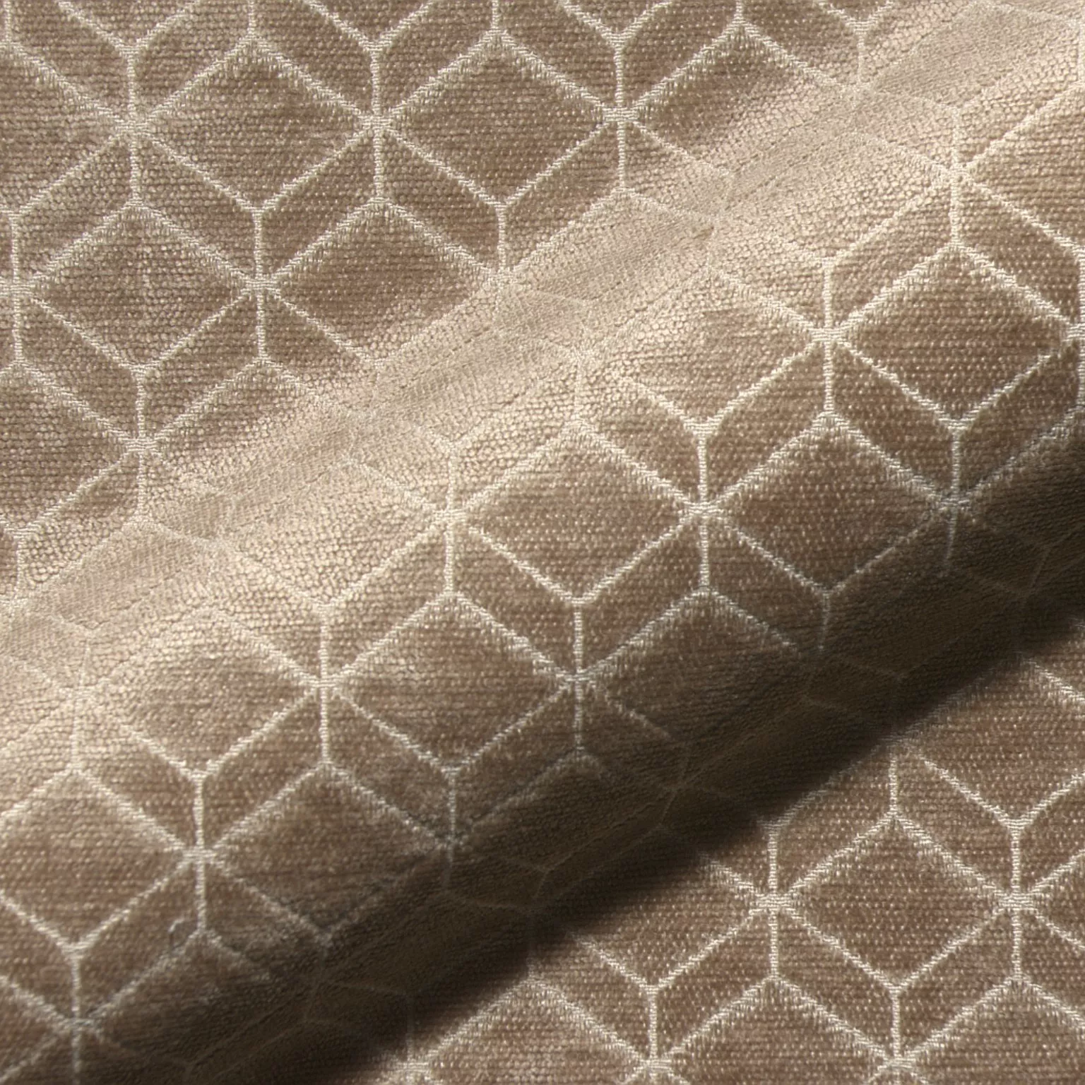 Retro 8117 Hoepke Best Pattern Vol. 2 Moebelstoff Geometrisch Gemustert Braun Retro 8117 Hoepke Best Pattern Vol. 2 Moebelstoff Geometrisch Gemustert Braun